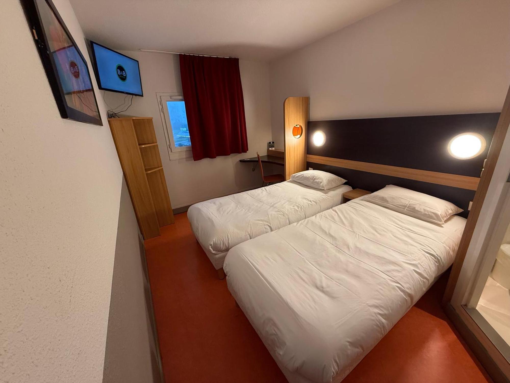 B&B Hotel Lisieux Parc Des Expositions Eksteriør billede